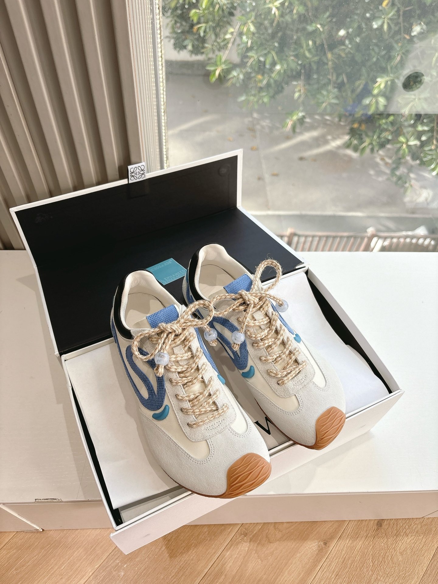 로*베 2025 뉴발레트러너 발레화 아르간슈즈