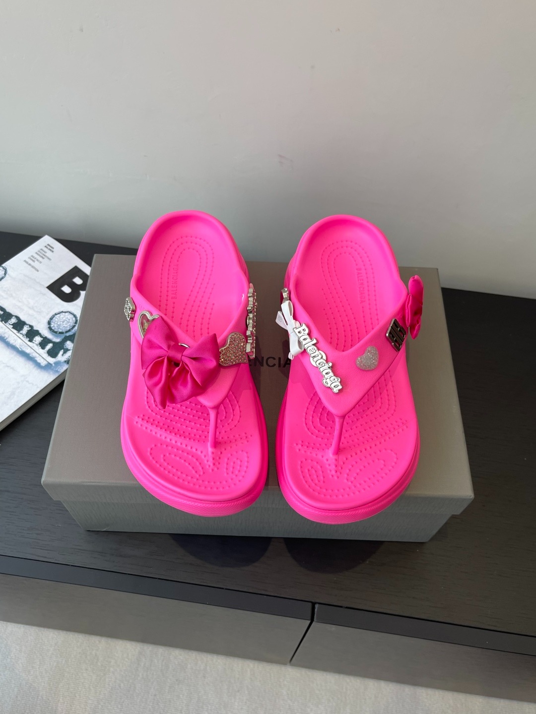 발*시아가 25ss 여름 신상 리본 통굽 슬리퍼