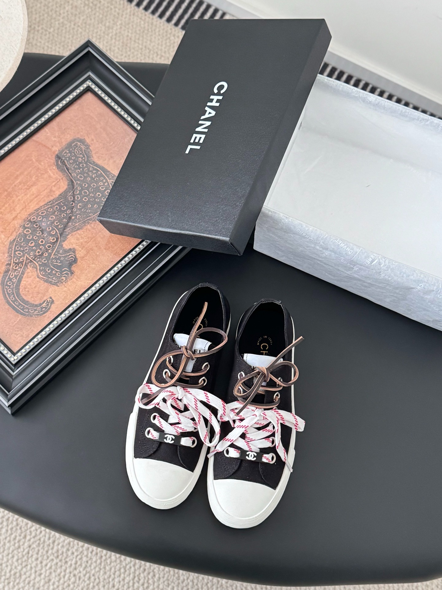 샤* 25K 신상 팬더 패치 스니커즈