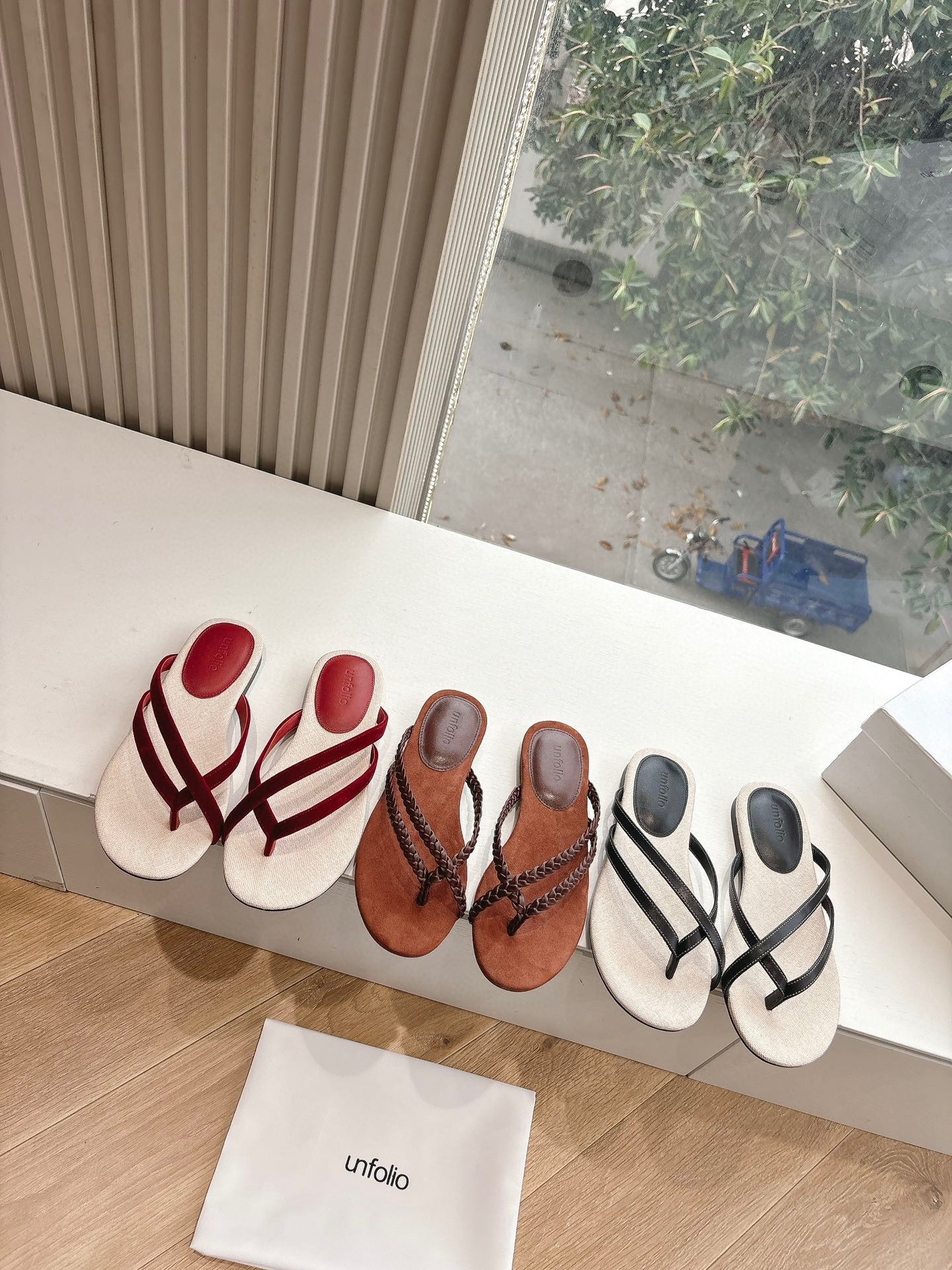 언*리오 25s 봄·여름 신상품 조리 슬리퍼