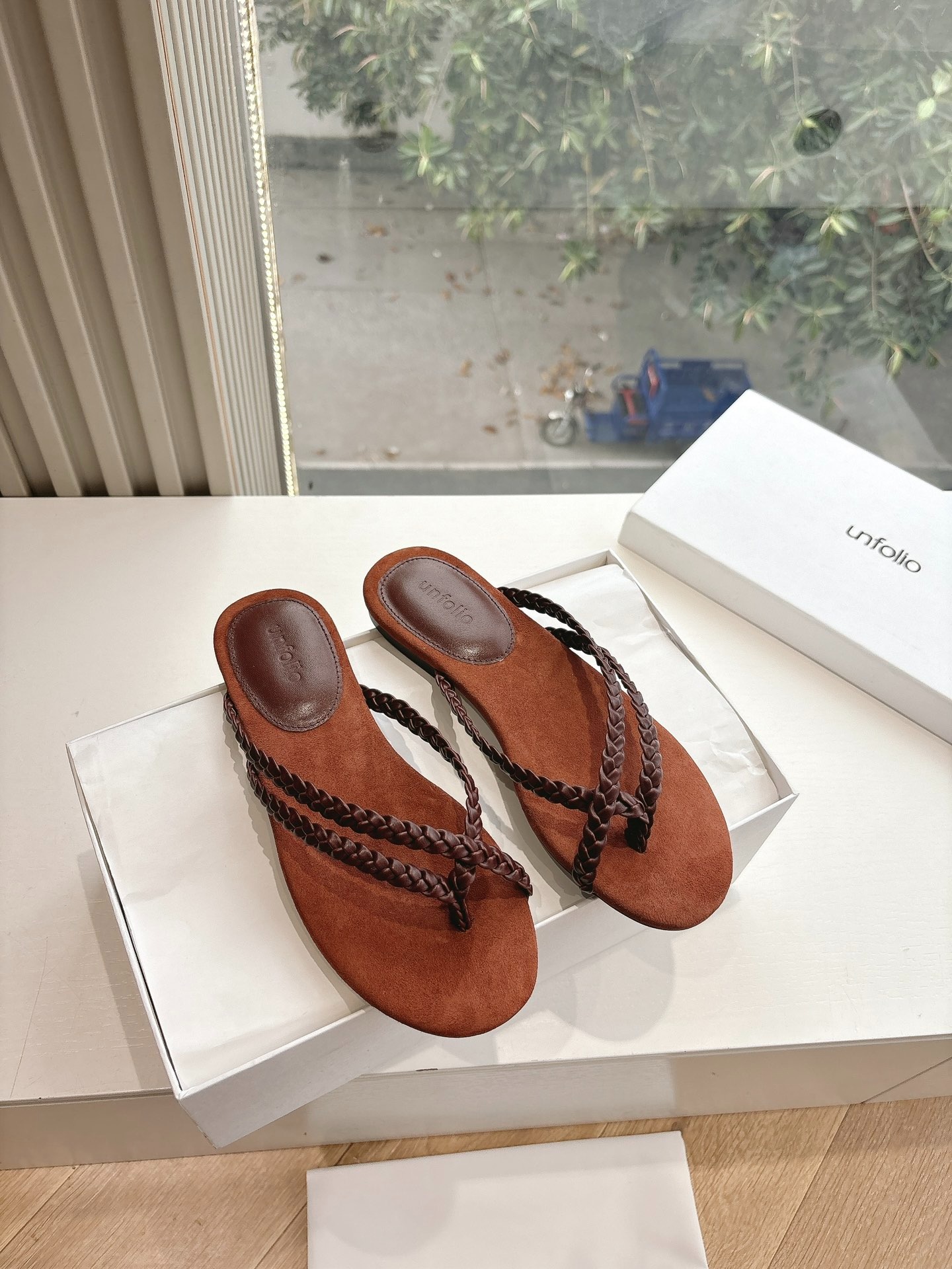 언*리오 25s 봄·여름 신상품 조리 슬리퍼