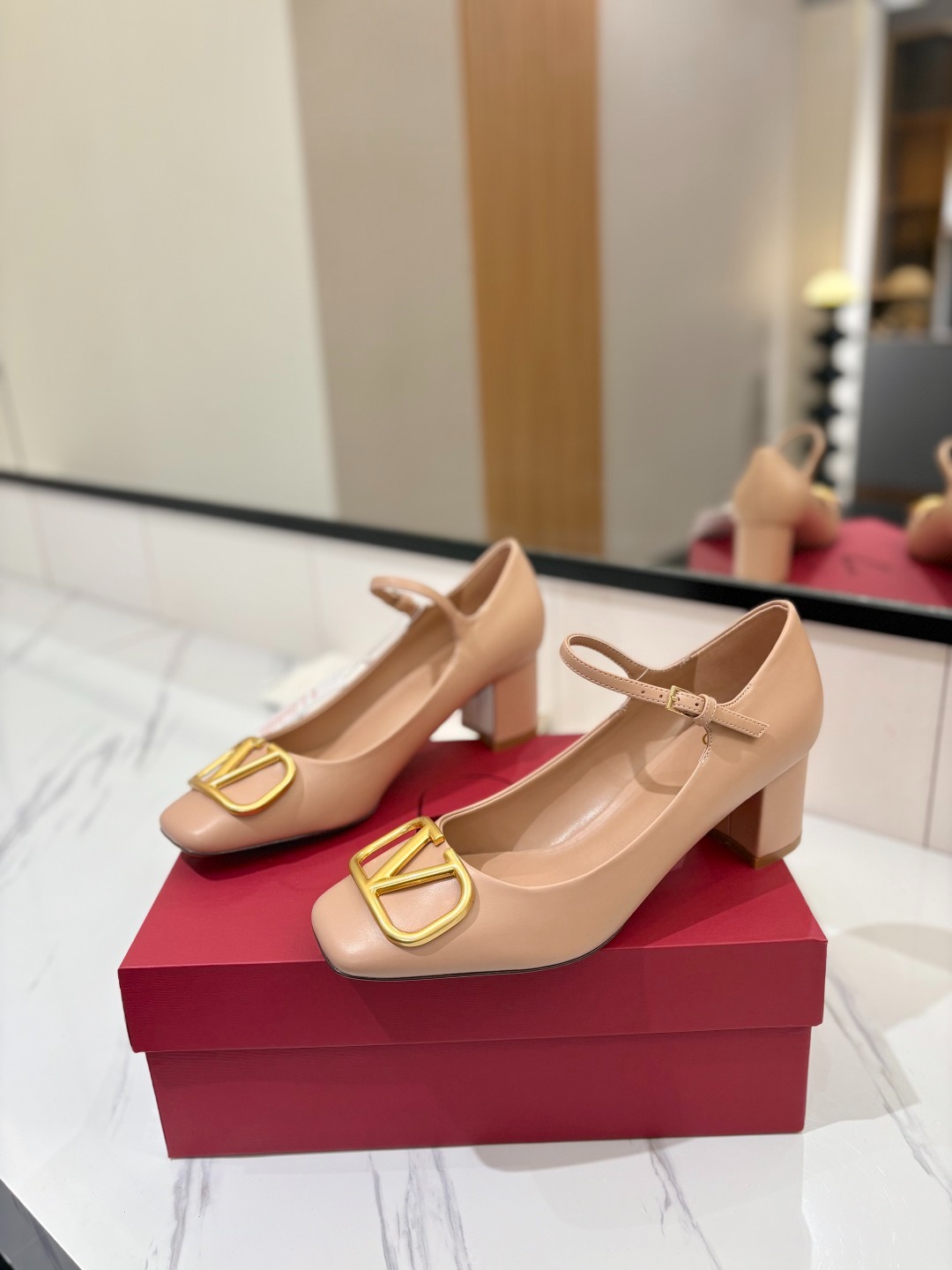 발*티노 2025ss 신상품 메리제인 단화