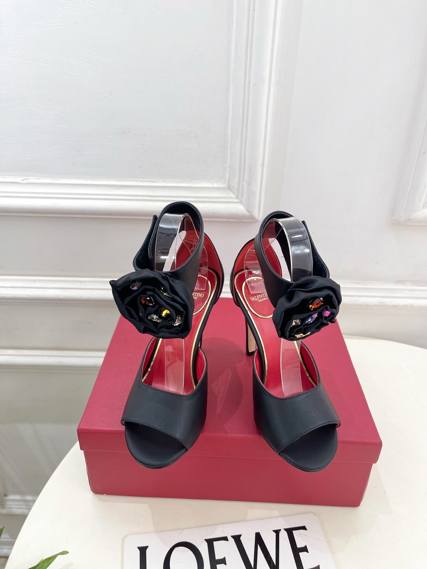 발*티노 25 신상 크리스탈 플라워힐