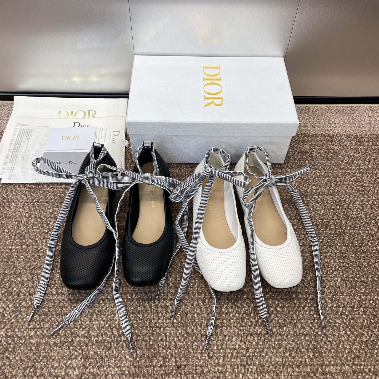 디* 2025 신상 D-Journey 발레리나 단화