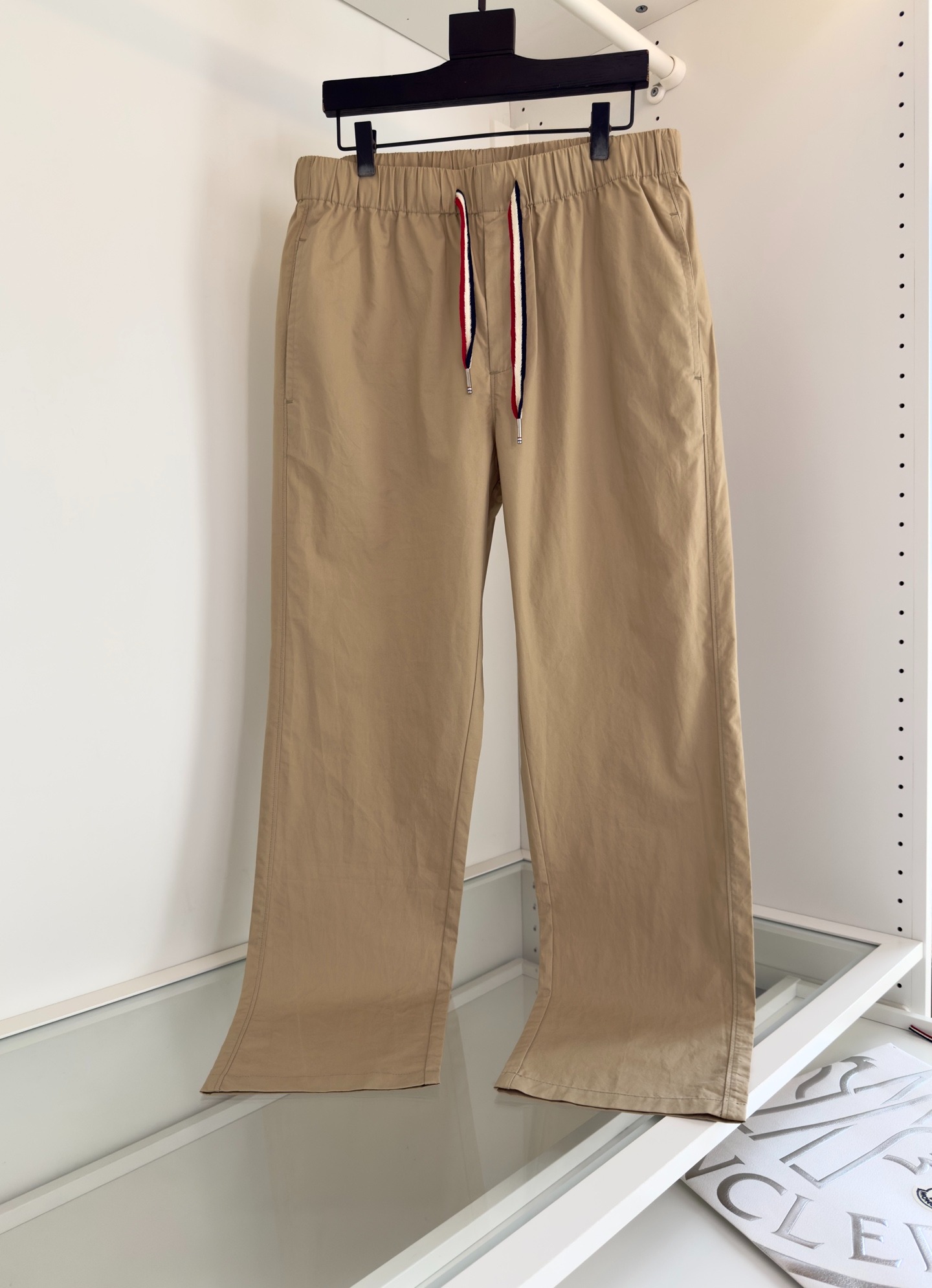 몽*레어 2025 봄여름 슬림핏 밴딩 캐주얼 팬츠