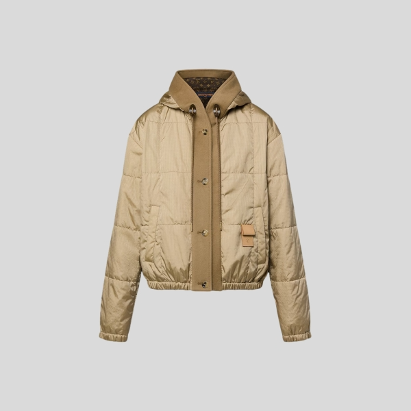 루이비통 후디드 퀼티드 립스톱 자켓