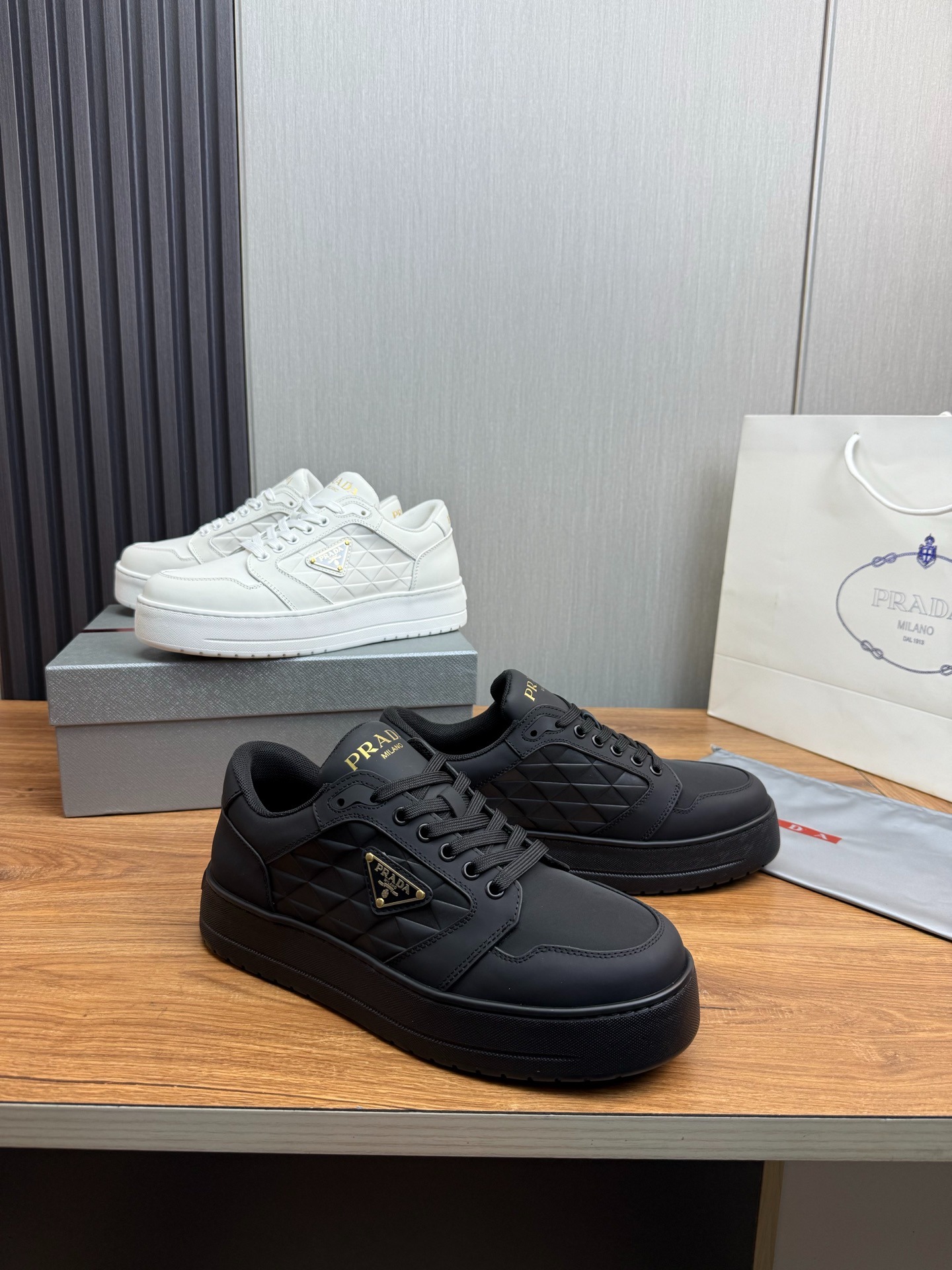 프*다 스니커즈