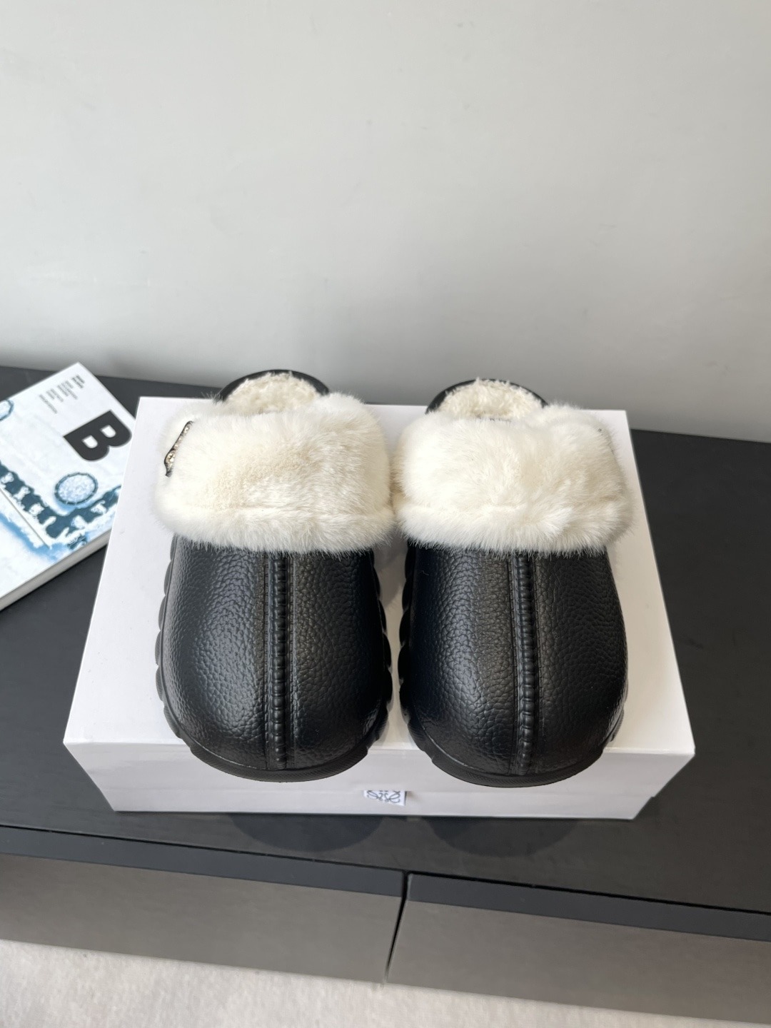 로*베 25ss 신상 버켄 세미 슬리퍼