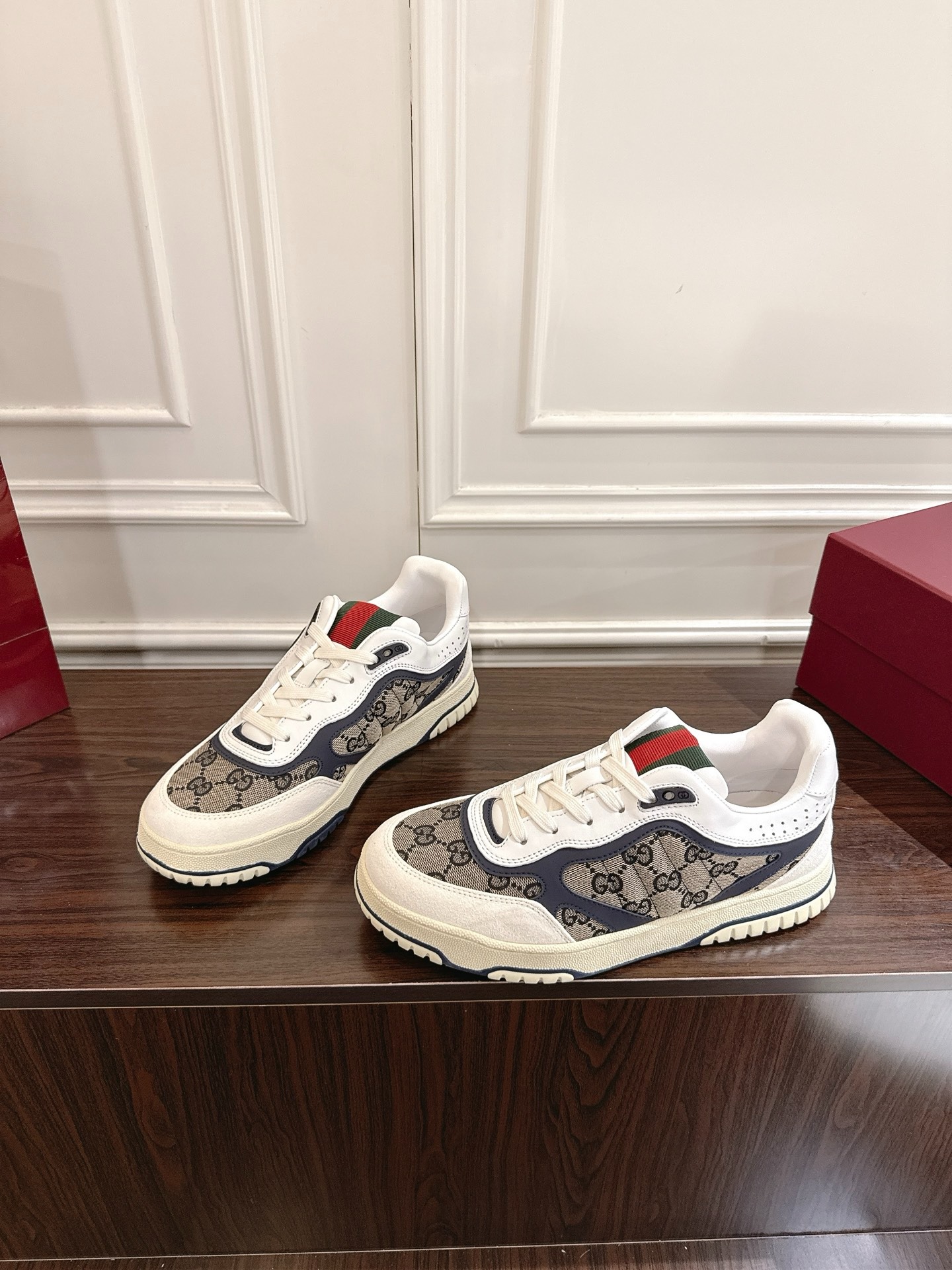 구* 커플 신상 운동화