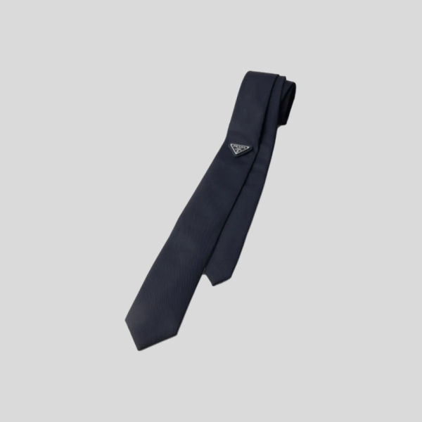 프라다 리나일론 타이