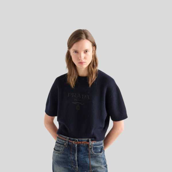 프라다 울 및 캐시미어 크루넥 스웨터