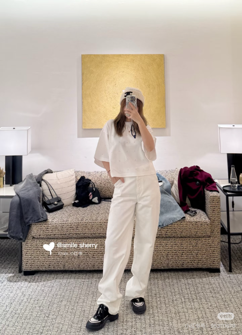 샤넬 자수 라벨 루즈핏 티셔츠