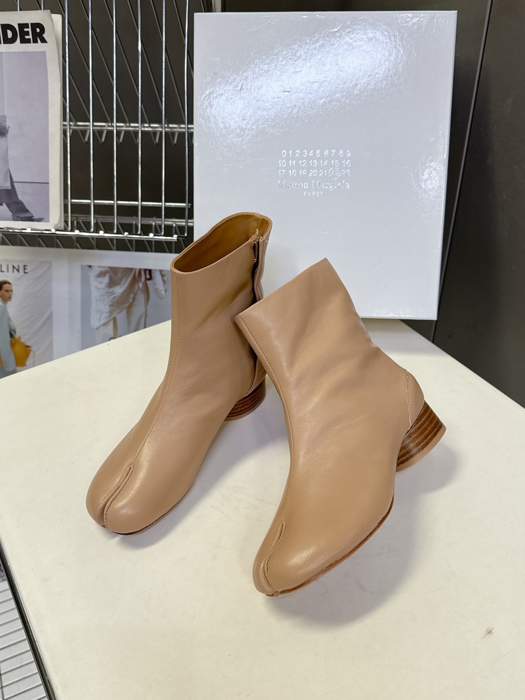 메*마르지엘라 신상 빈티지 앵클부츠