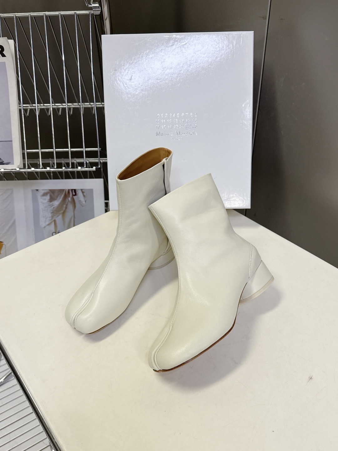 메*마르지엘라 신상 빈티지 앵클부츠