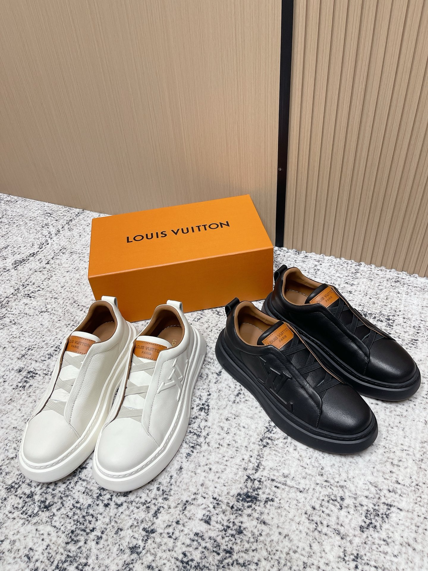 루*비통 25ss 신상 스니커즈