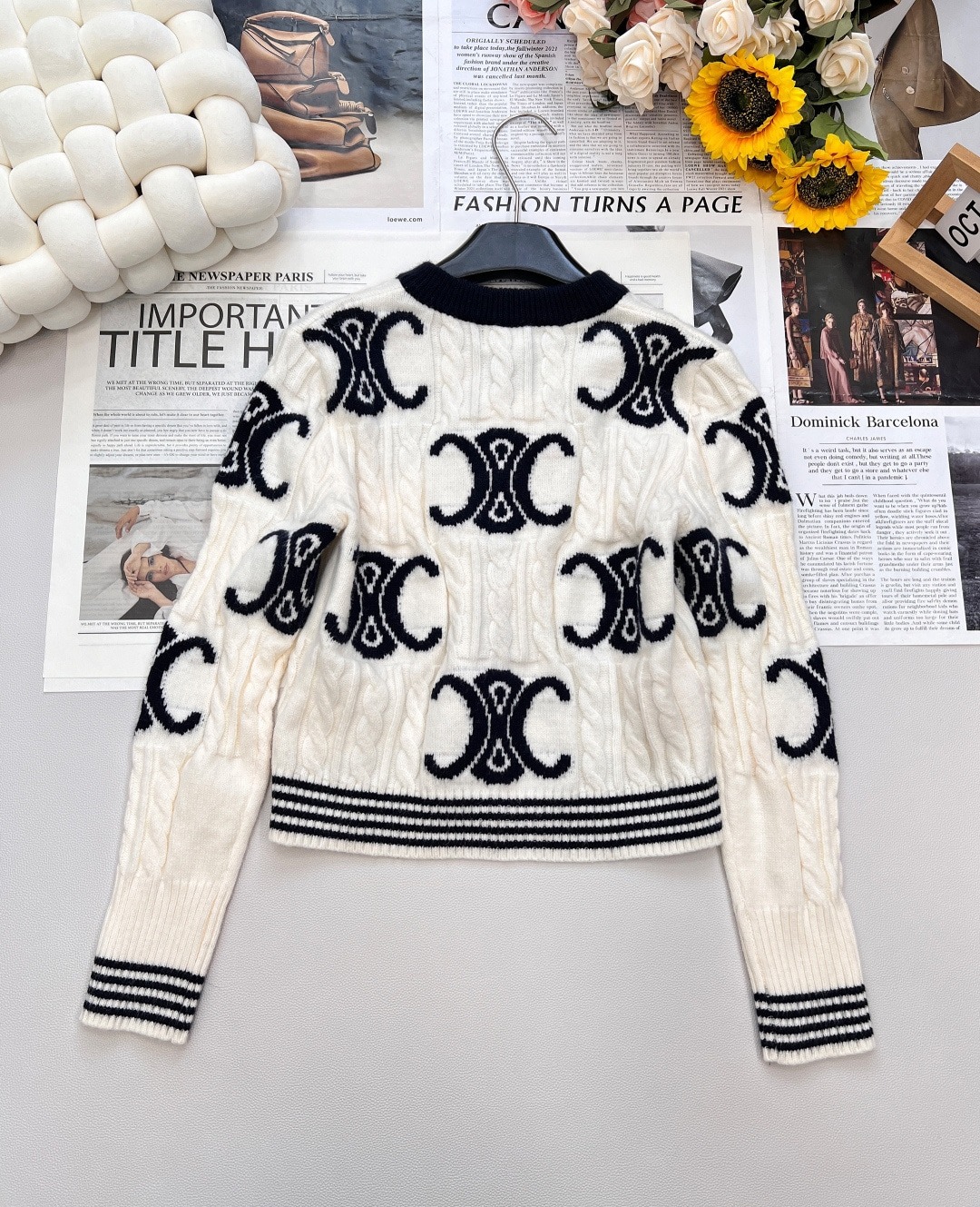 셀*느 신상 자카드 니트 가디건