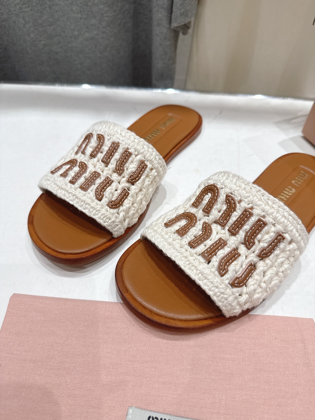 미*미* 26ss 신상 플랫 샌들