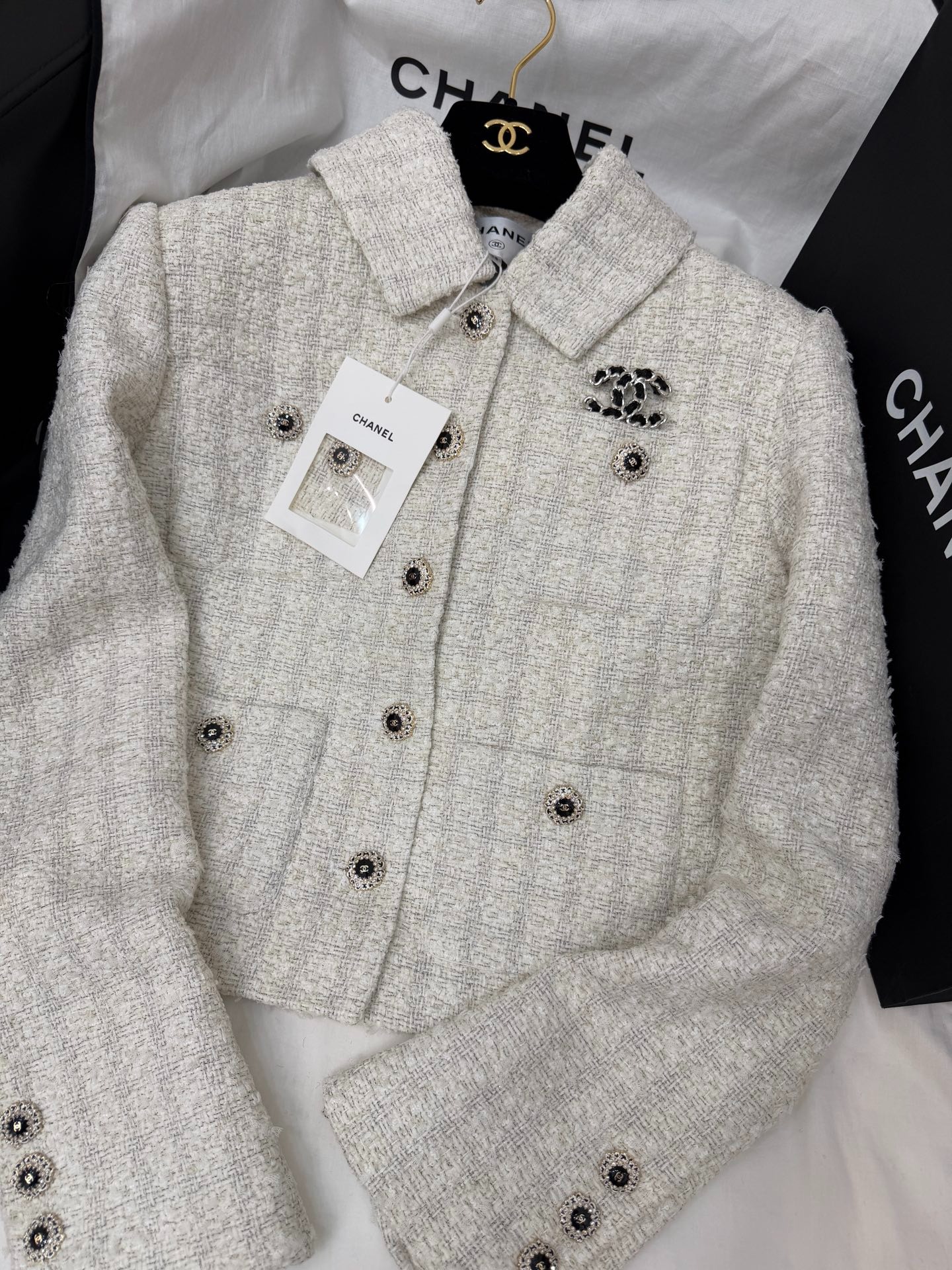 샤* 터틀넥 트위드 코트