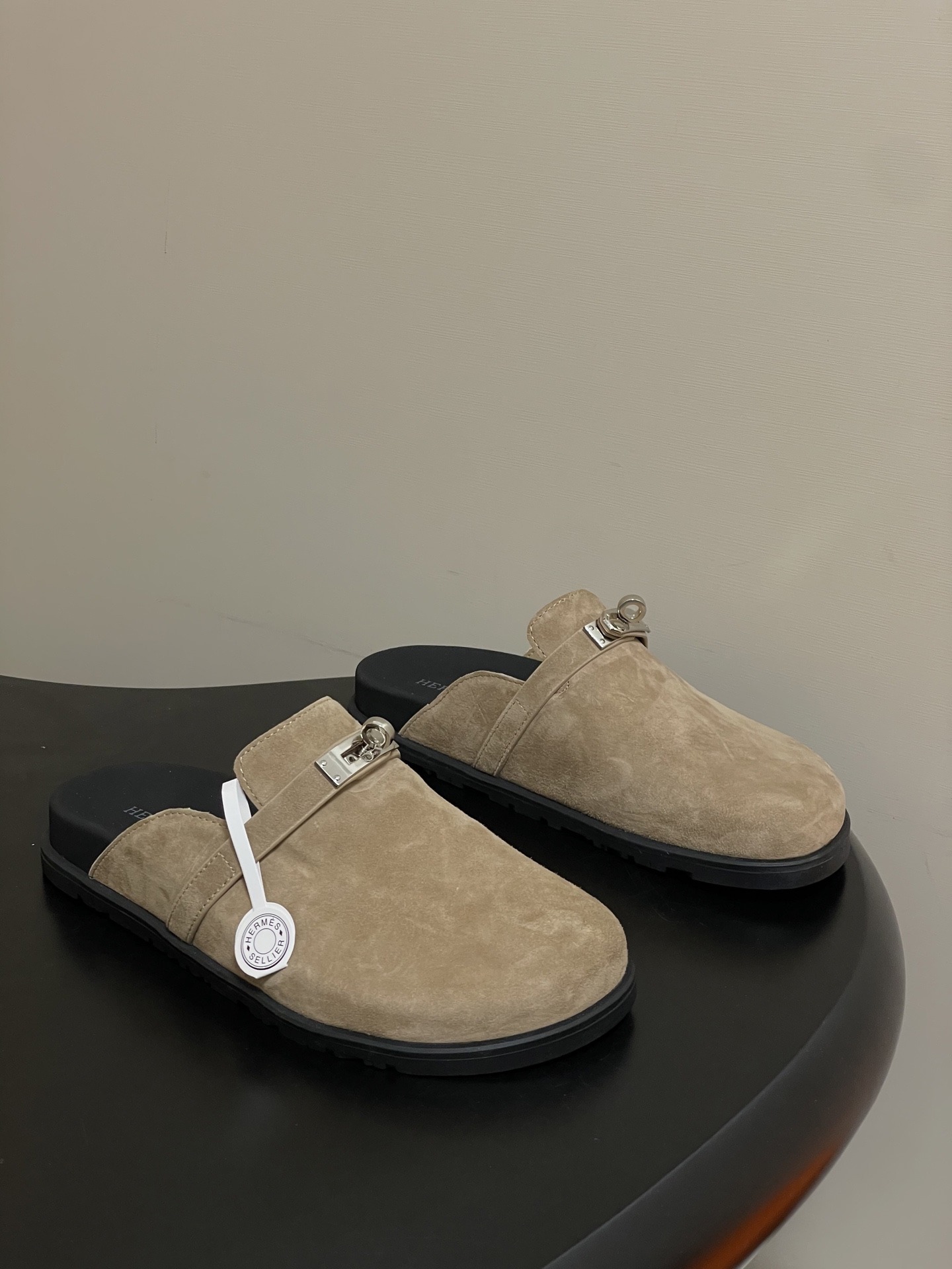 에*메스 켈리버클 뮬러