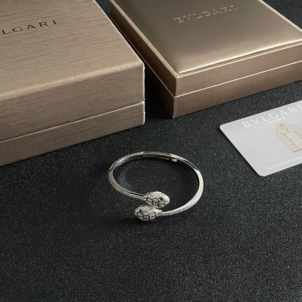 불*리 세르펜티 세두토리 브레이슬릿 팔찌