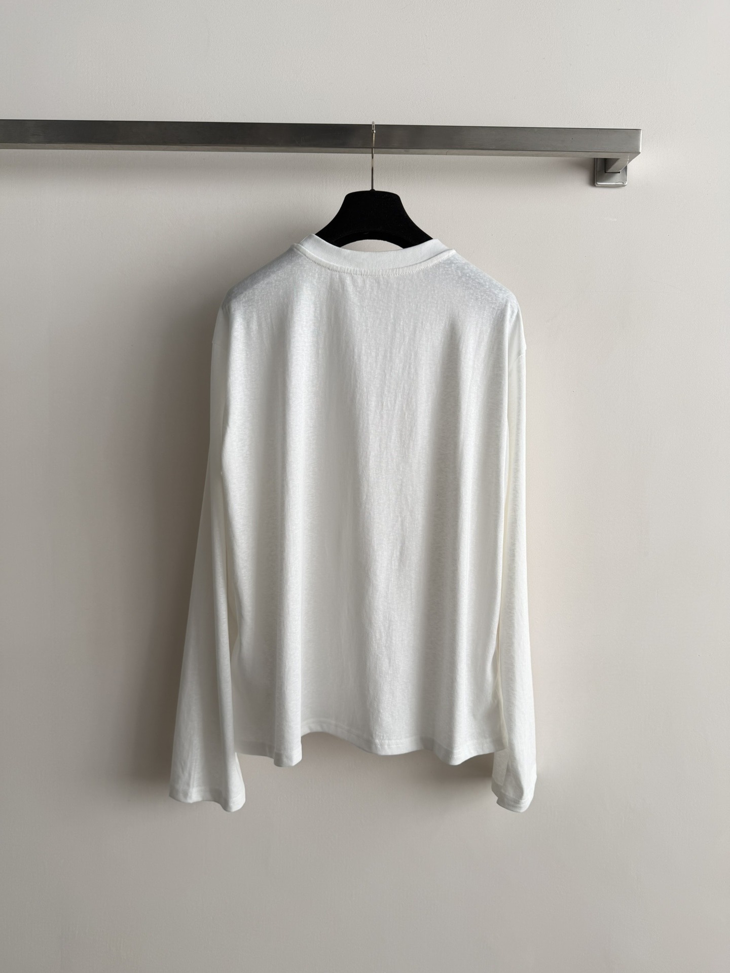 샤* 신상 라운드넥 긴팔