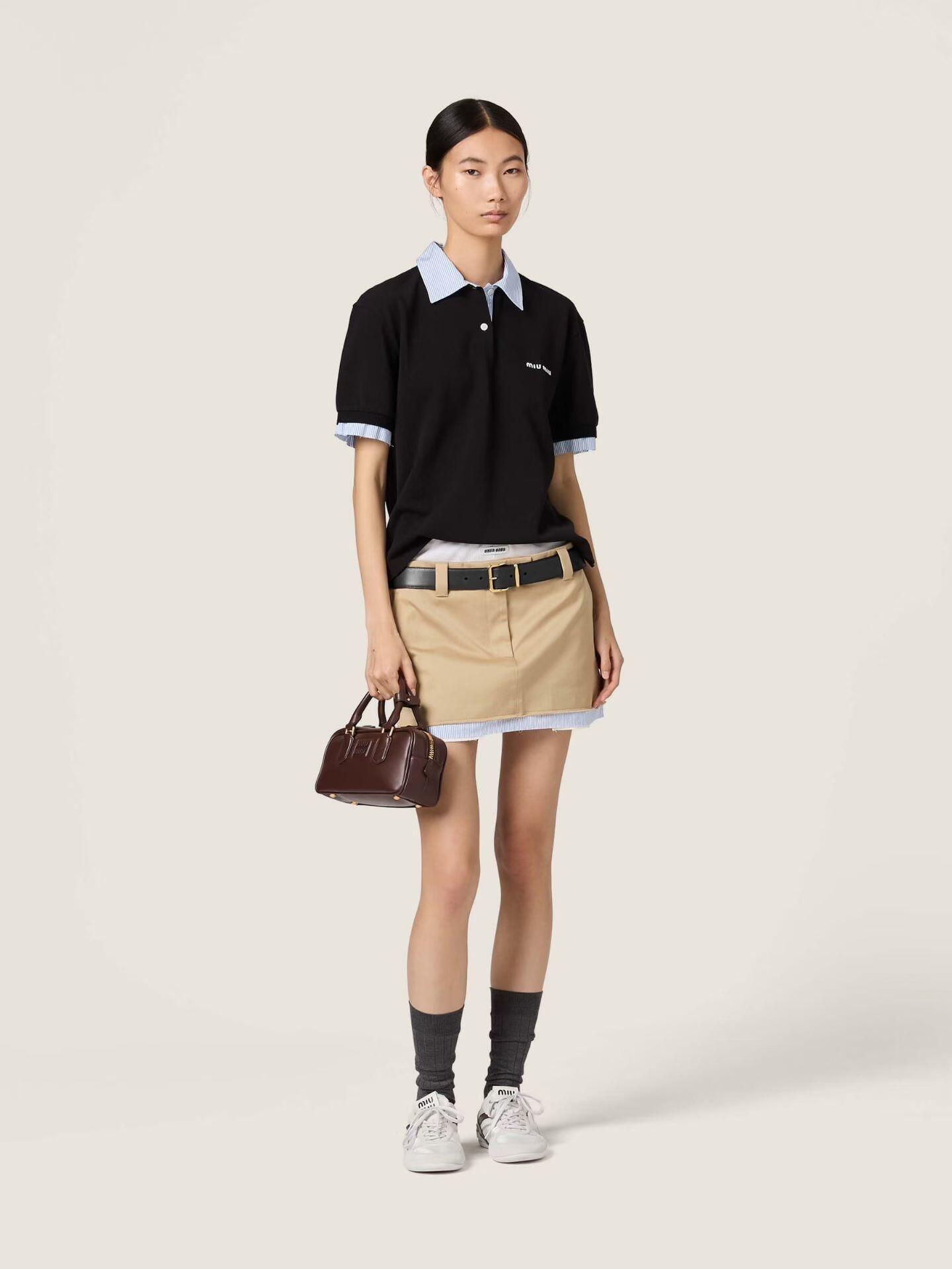 미우미우 반팔 폴로 셔츠