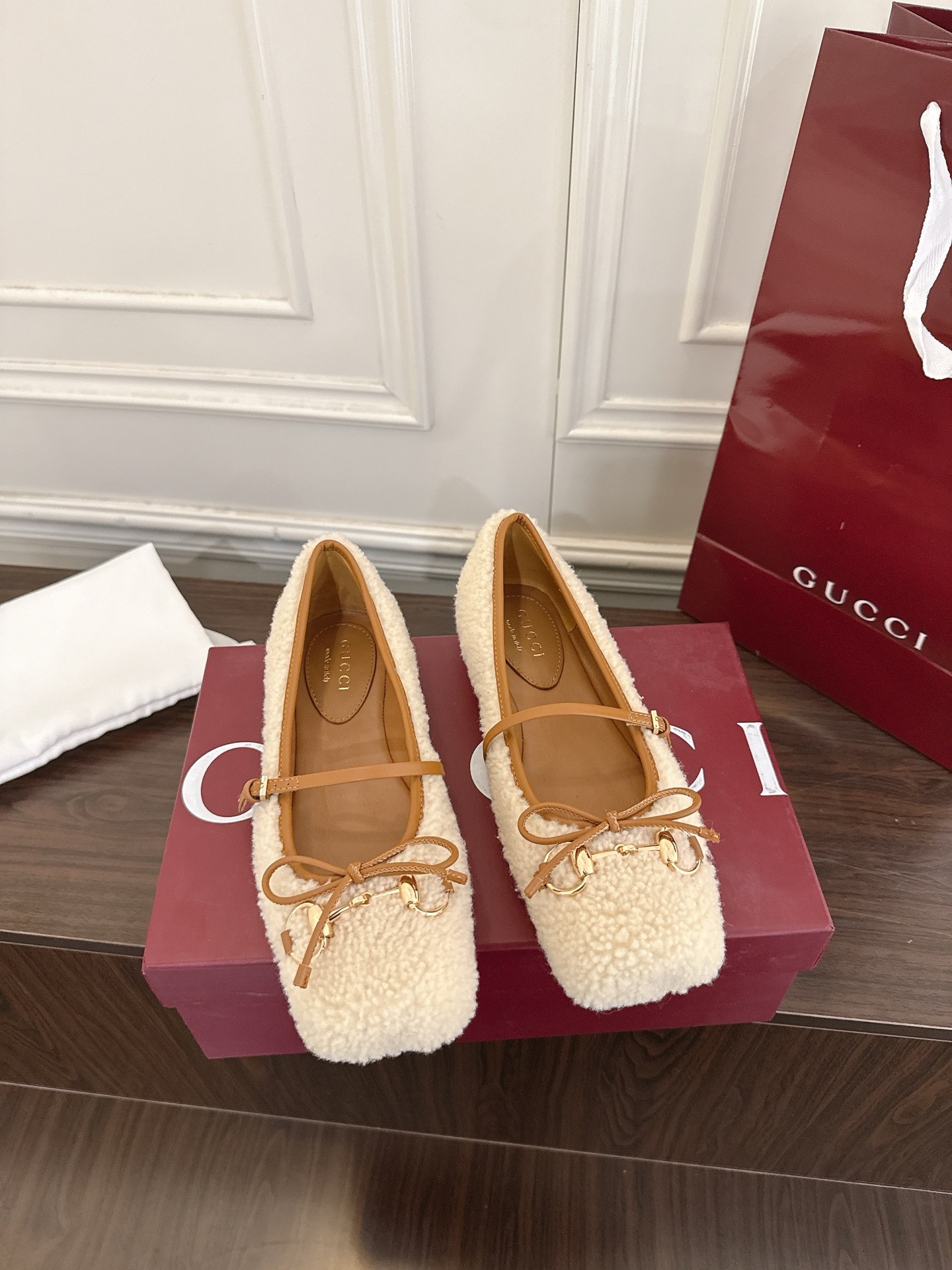 구* Horsebit 시리즈 울 발레 플랫 슈즈