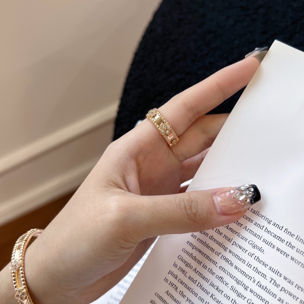 반*리프 Arpel 뻬를리 스위트 클로버 링 반지