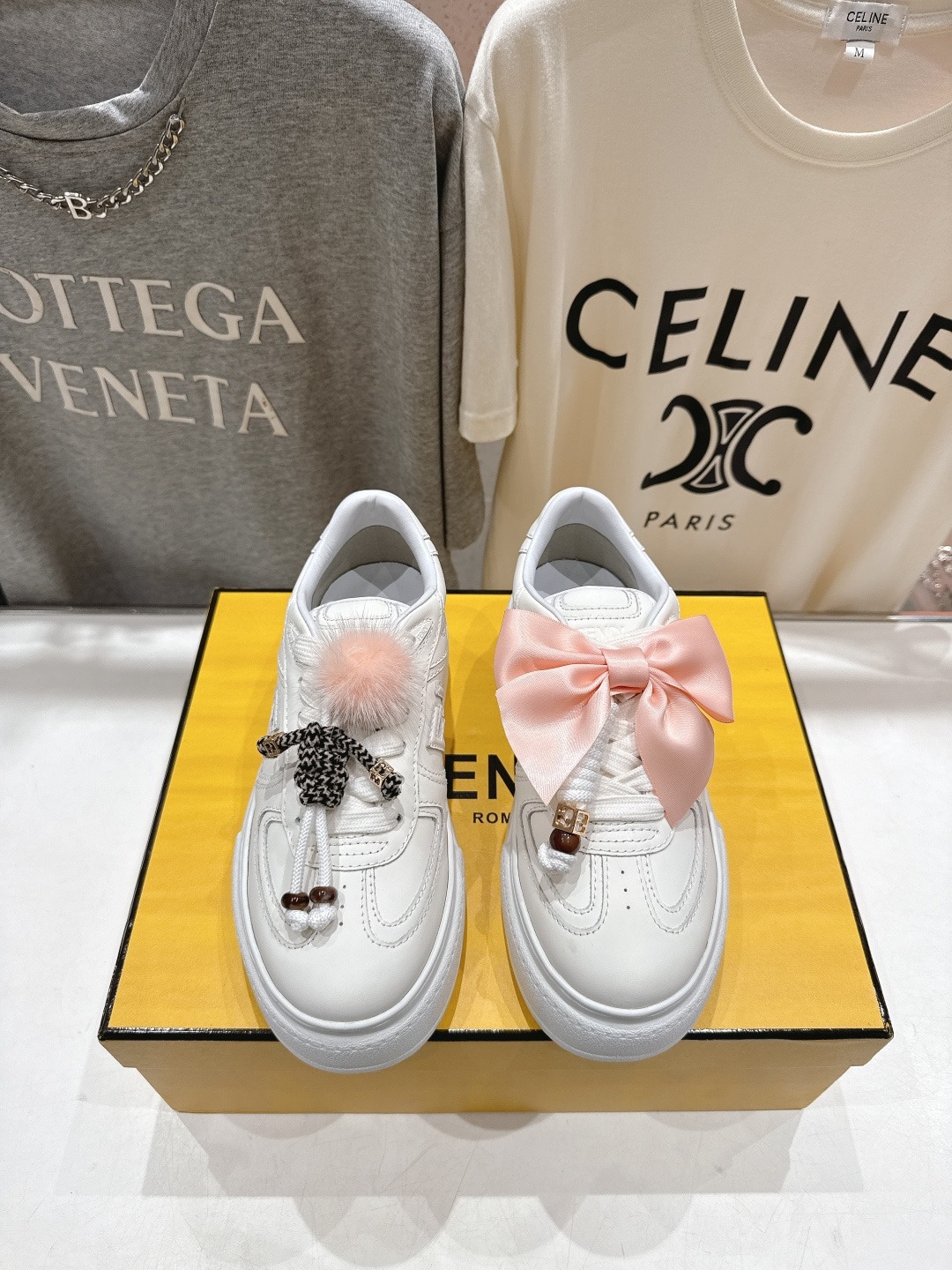 펜* 25ss 메쉬 스트랩 통굽 스니커즈