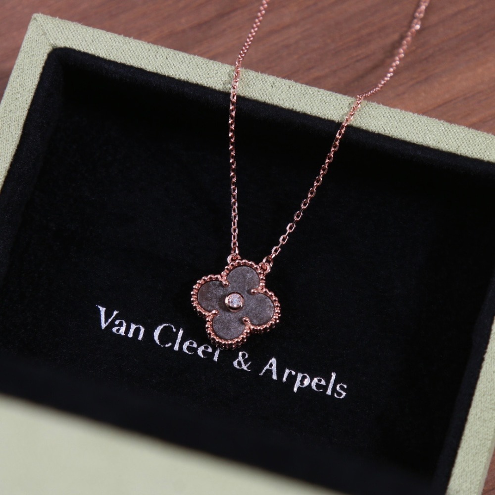 반*리프 & Arpel* 홀리데이 에디션 옵시디언 알함브라 목걸이 네크리스