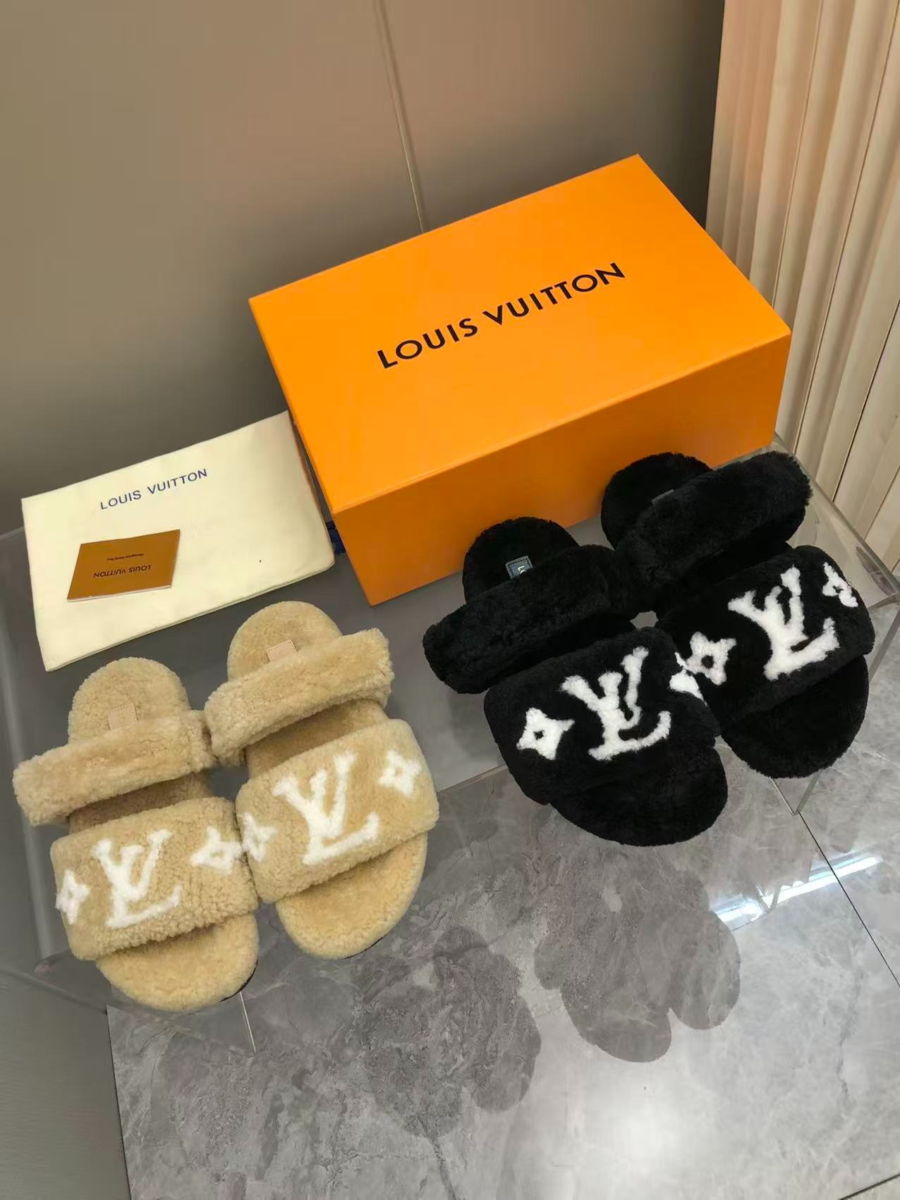 루*비통 신상 파세오 컴포트 뮬