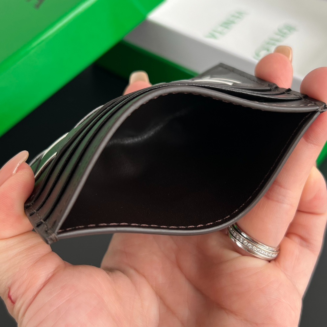 보*가베네타 뉴 메쉬 카드지갑