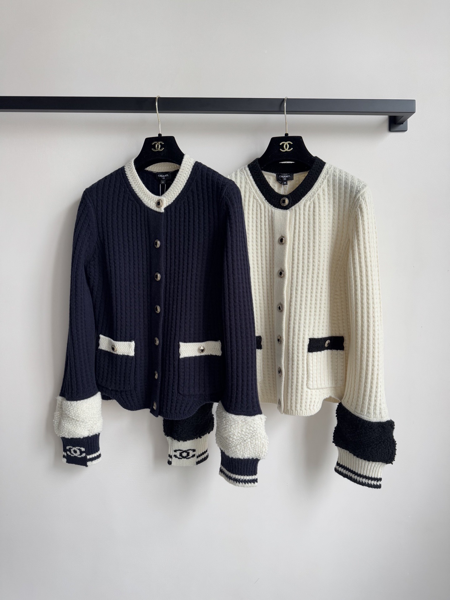 샤* 25N 니트 가디건