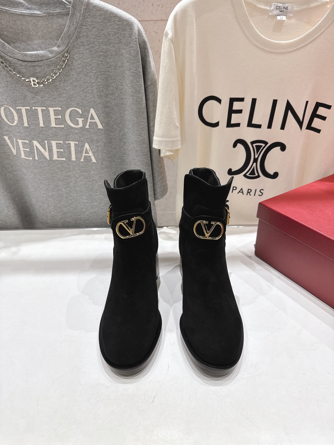 발*티노 25ss 신상 첼시 부츠