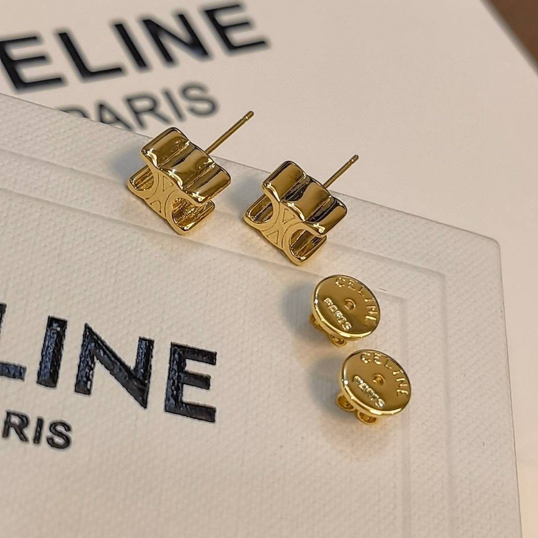 셀*느 개선문 리터칭 이어링