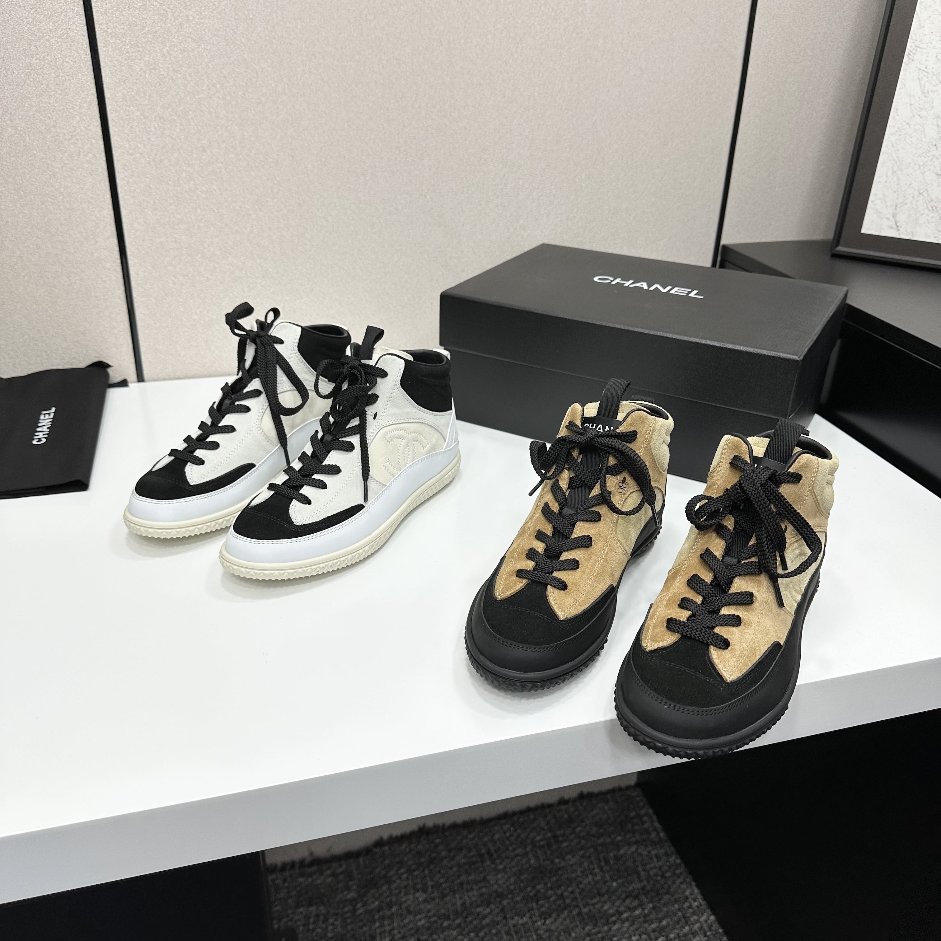 샤* 25 신상 스니커즈