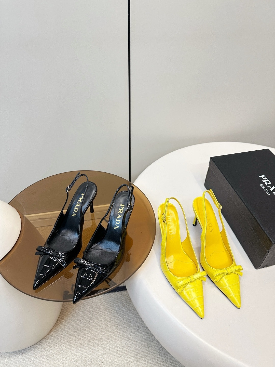 프*다 리본 힐 샌들