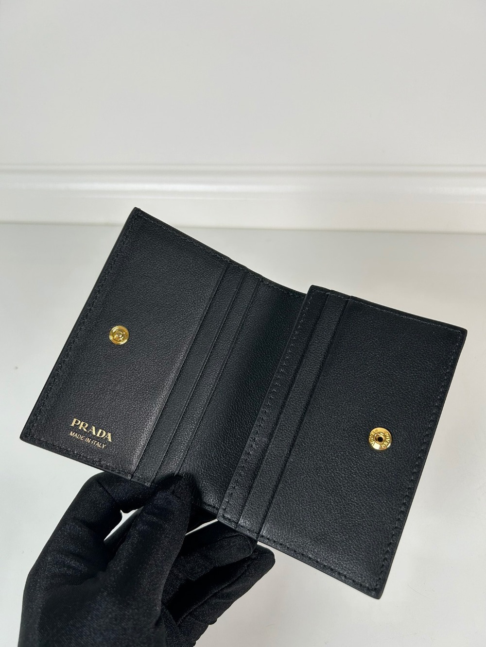 프라* 로고 반지갑 1MV021