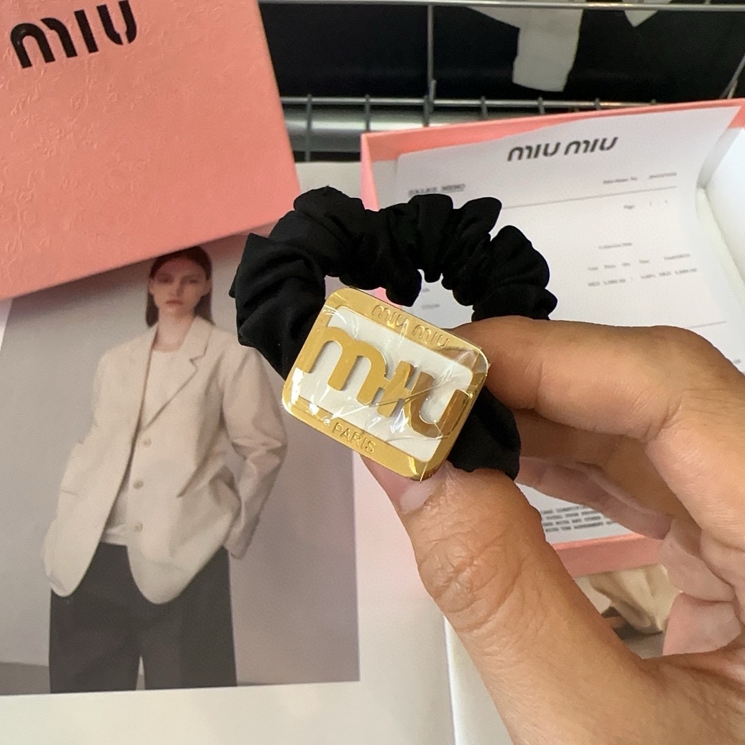 미*미* 신상 레터링 헤어링