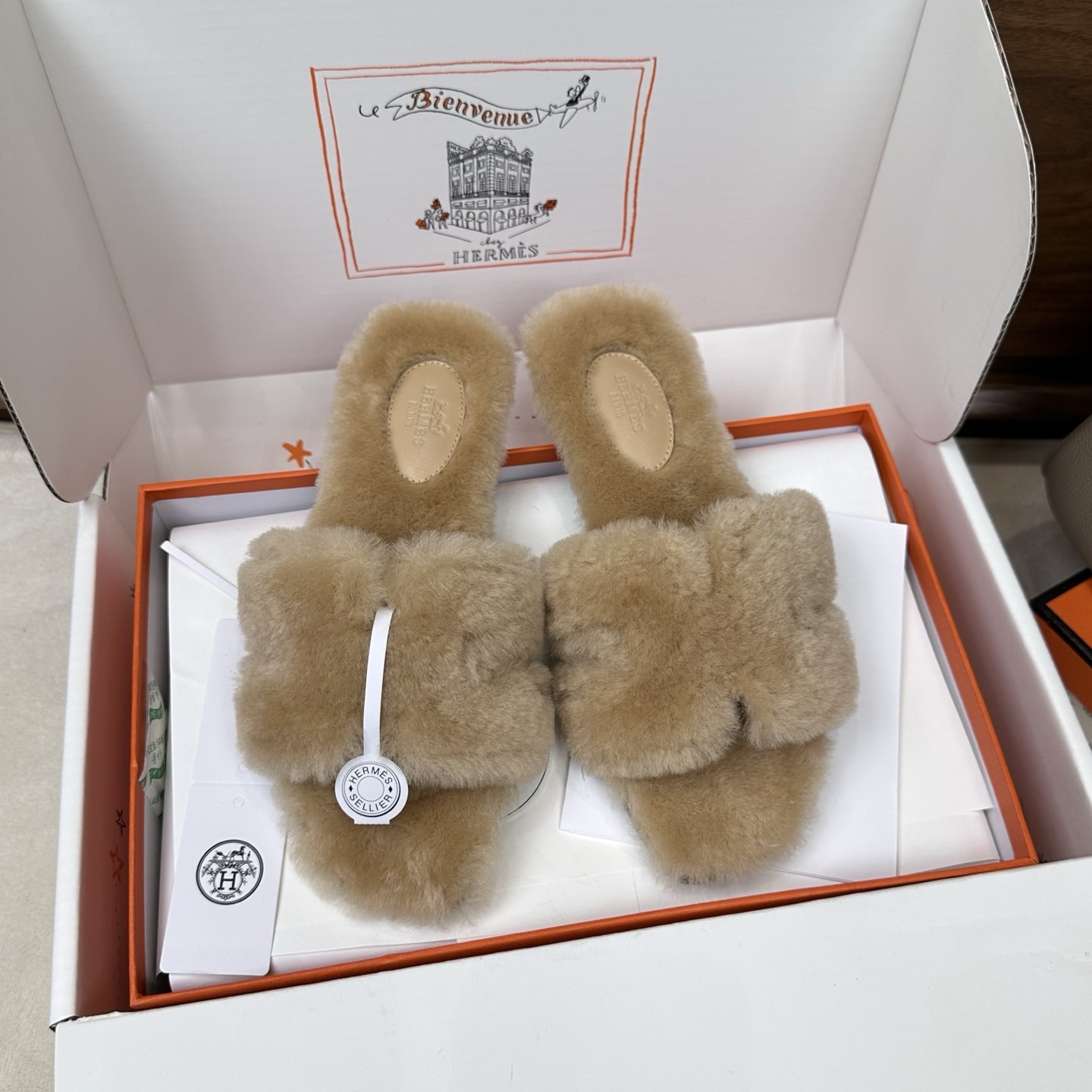 에*메스 오란 울 샌들