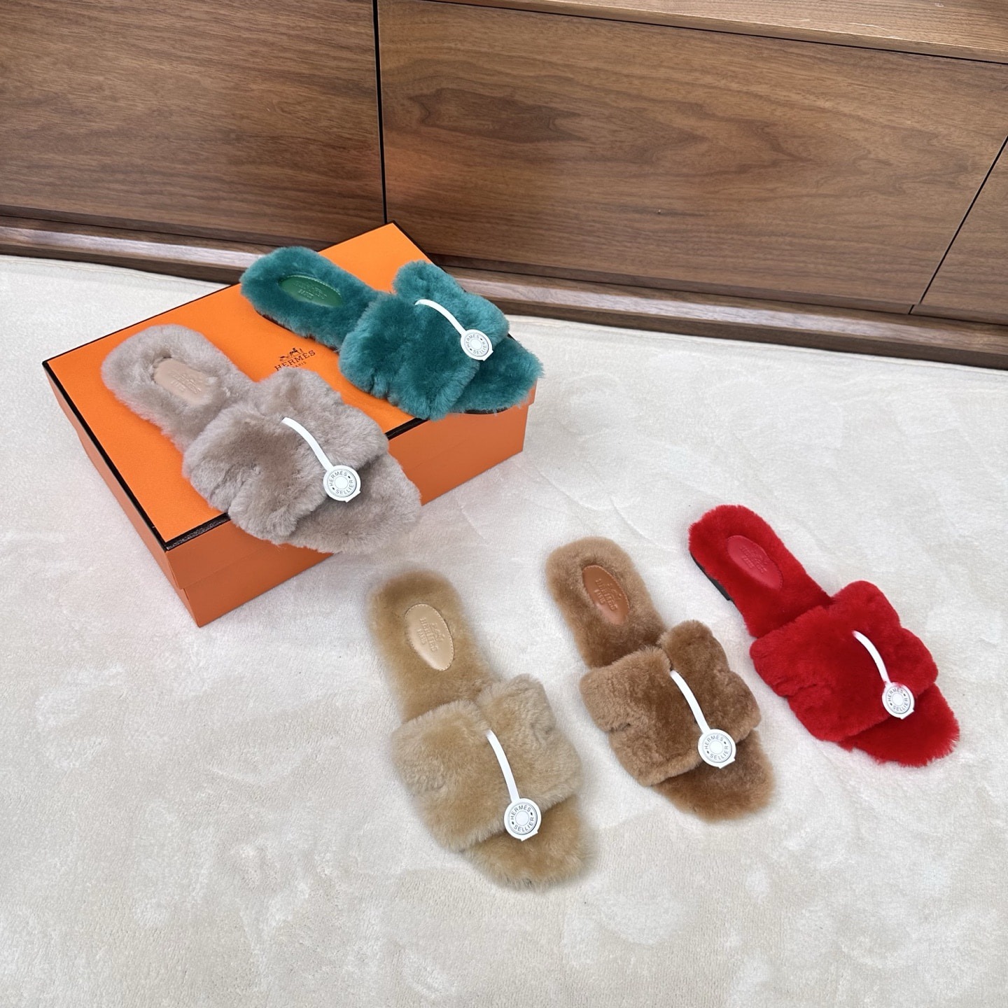 에*메스 오란 울 샌들