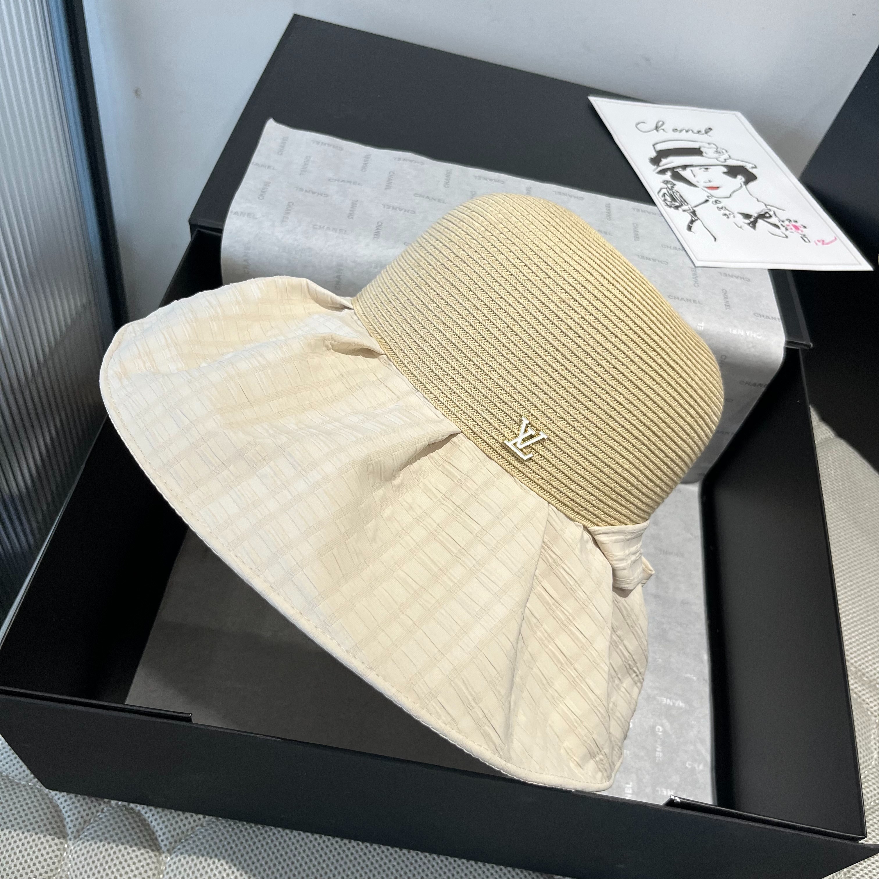 루*비통 신상 밀짚 모자