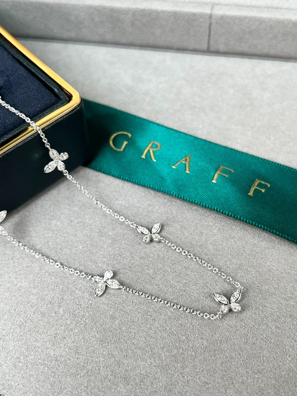 그*프 버터플라이 목걸이